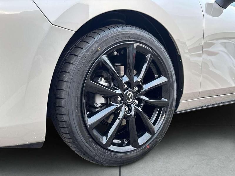 Neu Mazda 3 Center-Line 186 PS (136 kW) 2025 Platinum quartz Kleinwagen