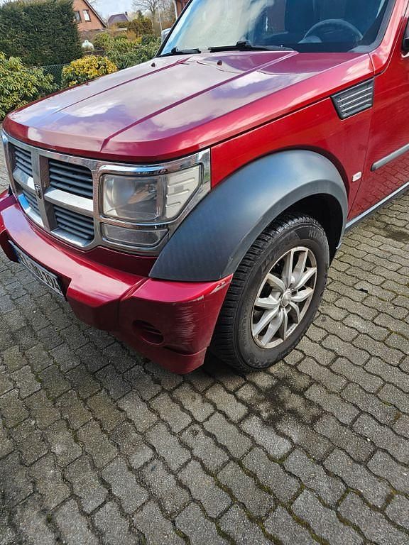 Gebraucht Dodge Nitro SE 177 PS (130 kW) 2007 Rot SUV