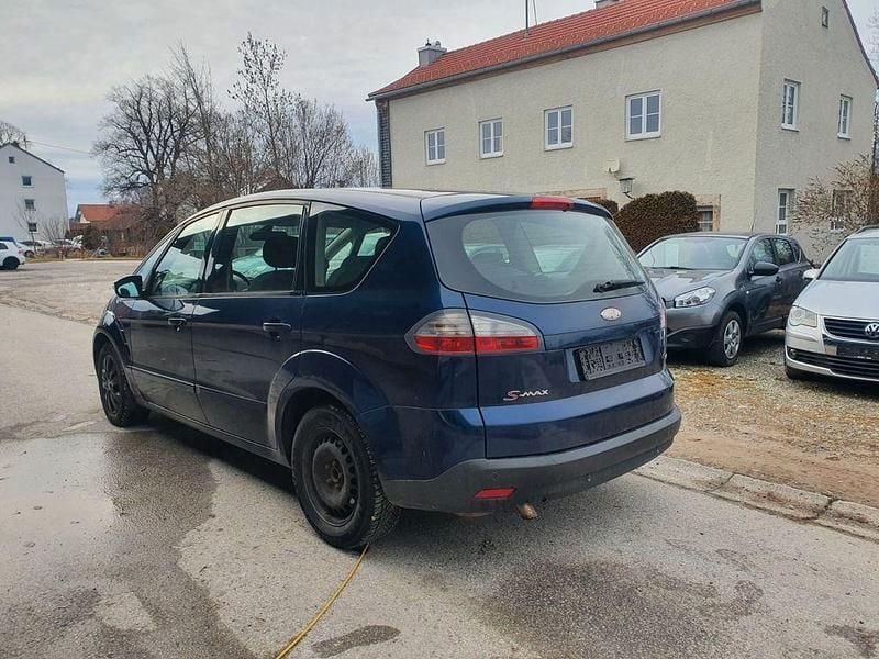 Gebraucht Ford S-MAX S 140 PS (102 kW) 2009 Blau Van / Kleinbus
