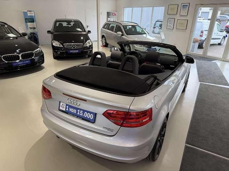 Gebraucht Audi A3 Cabriolet Attraction 102 PS (75 kW) 2009 Silber Cabrio
