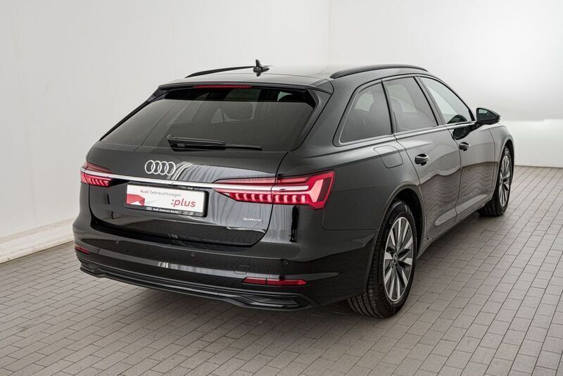 Gebraucht Audi A6 Basis 204 PS (150 kW) 2023 Mythosschwarz metallic Kombi
