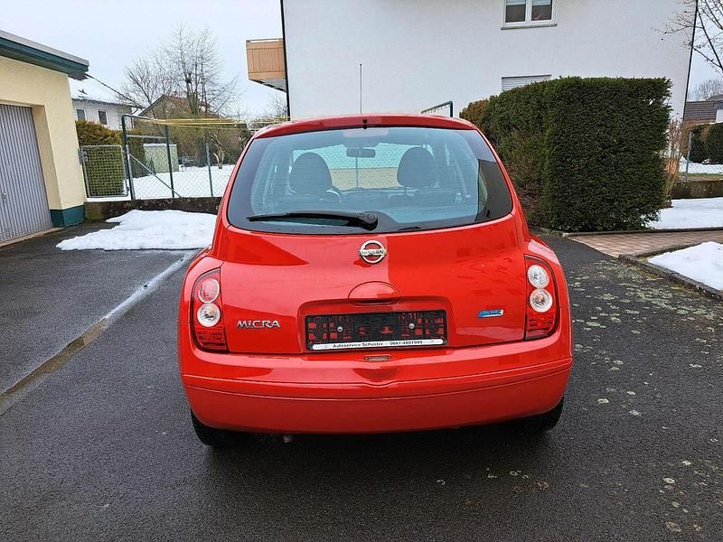 Gebraucht Nissan Micra 65 PS (47 kW) 2010 Rot Kleinwagen