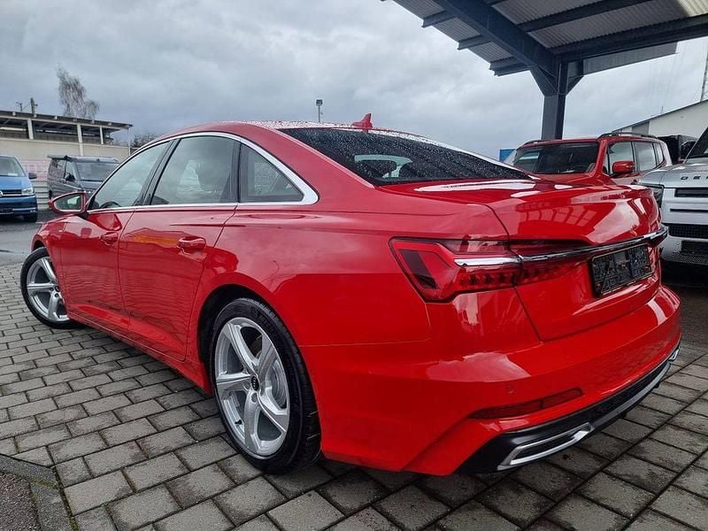 Gebraucht Audi A6 S-Line 245 PS (180 kW) 2021 Rot Limousine