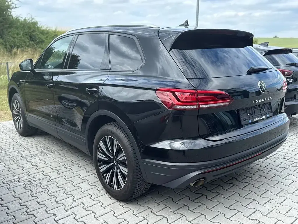Gebraucht VW Touareg 340 PS (250 kW) 2022 Schwarz SUV