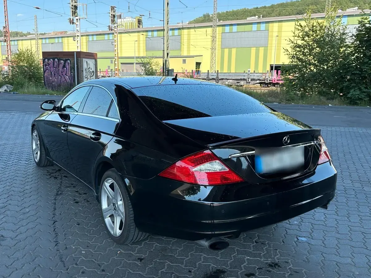 Gebraucht Mercedes CLS320 224 PS (164 kW) 2008 Schwarz Coupé