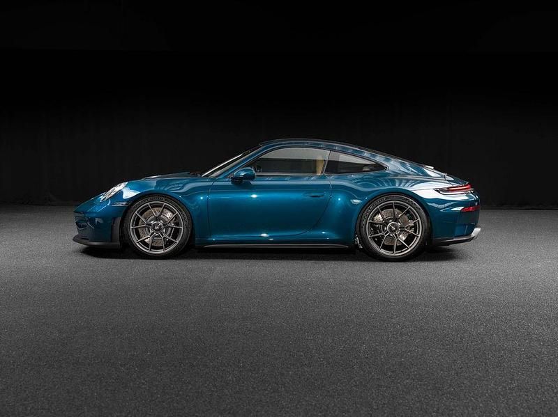 Neu Porsche 911 GT3 Touring 510 PS (375 kW) 2026 Grün Coupé