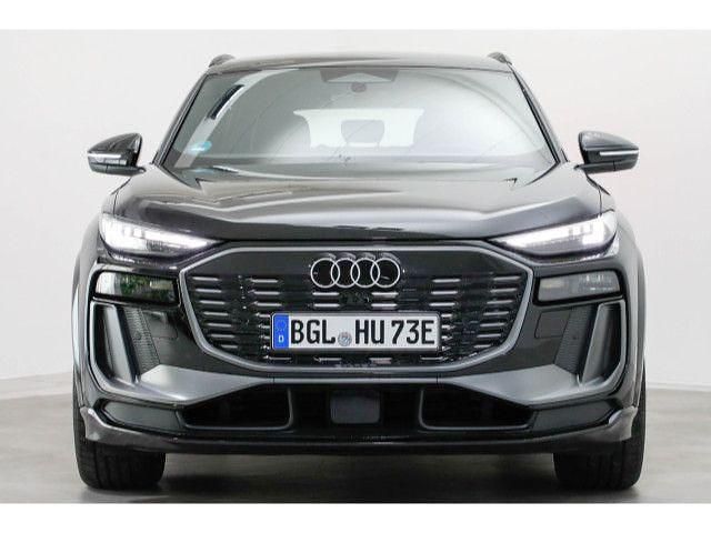 Używany Audi Q6 e-tron Ambiente 285 kW (388 KM) 2024 Czarny SUV