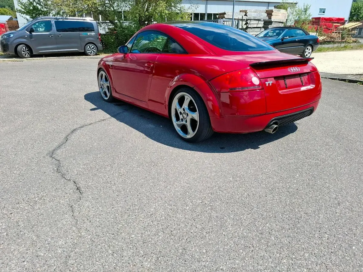 Gebraucht Audi TT 200 PS (147 kW) 2001 Rot Coupé