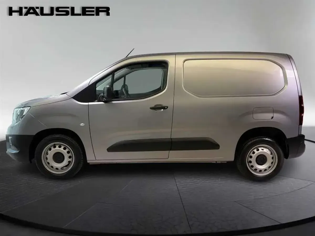 Gebraucht Opel Combo Edition 131 PS (96 kW) 2023 Grau Van / Kleinbus