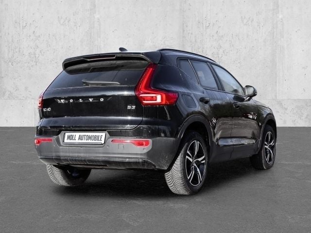 Gebraucht Volvo XC40 Plus 163 PS (119 kW) 2023 Schwarz SUV