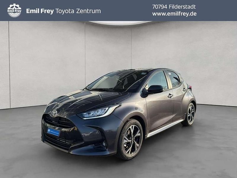 Grau Neu 2025 Toyota Yaris Comfort Limousine | 26.690 € (Fairer Preis) - Bild 1/4