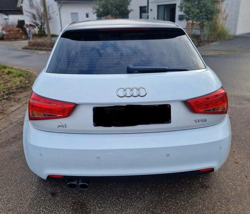 Gebraucht Audi A1 Ambition 122 PS (89 kW) 2013 Weiß Kleinwagen