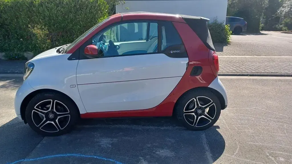 Gebraucht Smart ForTwo Cabrio Proxy 90 PS (66 kW) 2017 Weiß Cabrio