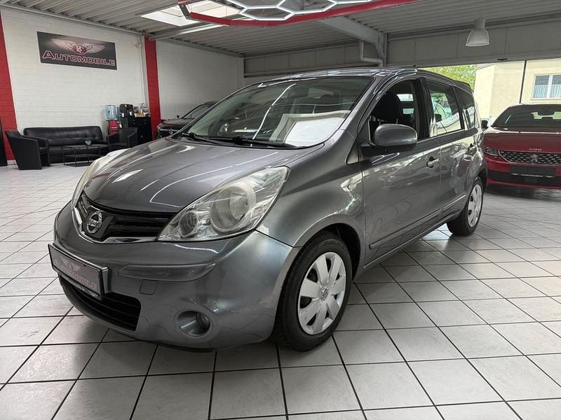 Grau Gebraucht 2011 Nissan Note Acenta Van / Kleinbus | 4.700 € (Etwas zu teuer) - Bild 1/4