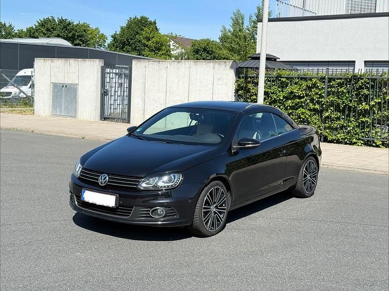 Gebraucht VW Eos Exclusive 160 PS (117 kW) 2012 Schwarz Cabrio