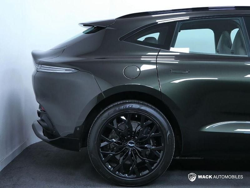 Gebraucht Aston Martin DBX 551 PS (405 kW) 2020 Grün SUV