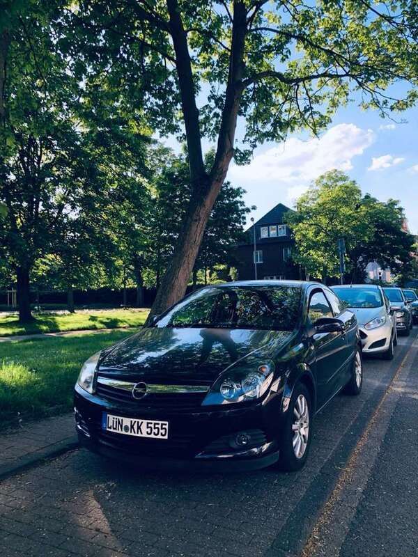 Gebraucht 2006 Opel Astra GTC Coupé | 1.800 € (Guter Preis) - Bild 1/4