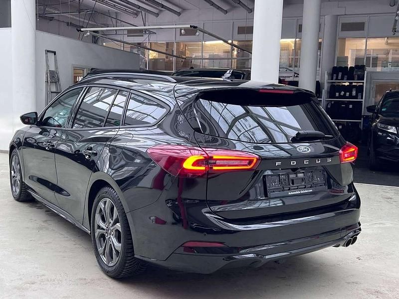 Gebraucht Ford Focus ST-Line X 155 PS (114 kW) 2024 Schwarz Kombi