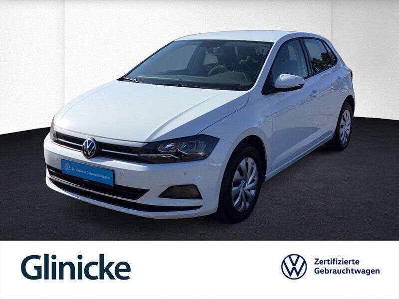 Weiß Gebraucht 2021 VW Polo Comfortline Limousine | 16.840 € (Fairer Preis) - Bild 1/3