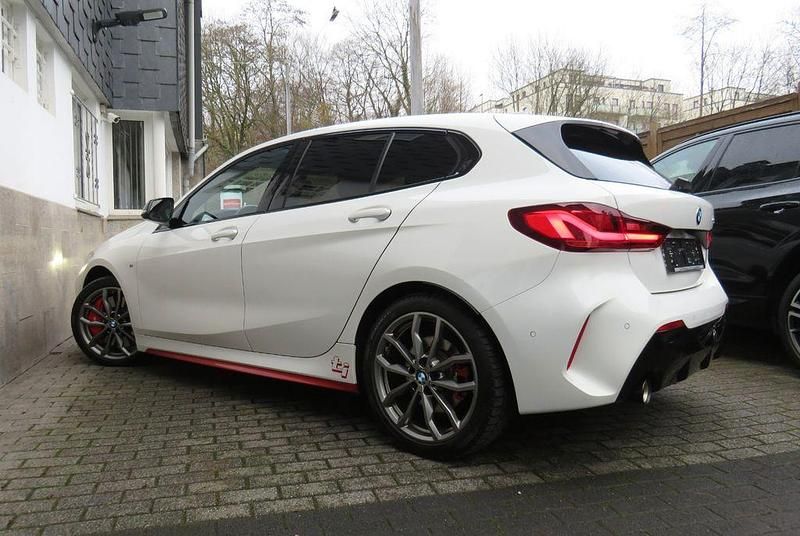 Gebraucht BMW 128 Performance 265 PS (194 kW) 2023 Weiß Limousine