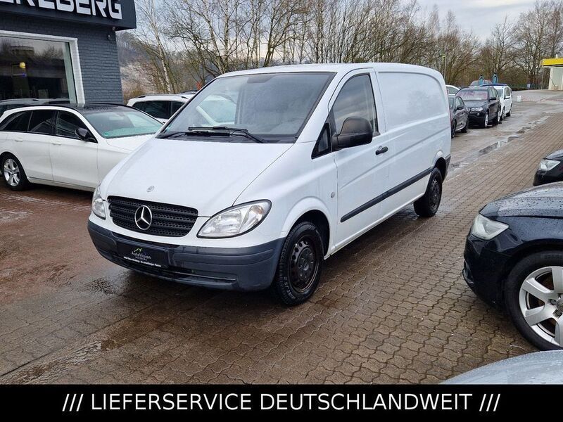 Weiß Gebraucht 2006 Mercedes Vito Van / Kleinbus | 3.950 € (Guter Preis) - Bild 1/4
