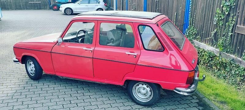 Gebraucht Renault R6 48 PS (35 kW) 1975 Rot Kleinwagen