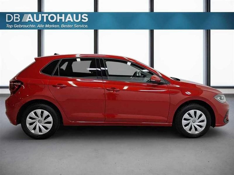 Gebraucht VW Polo Life 110 PS (80 kW) 2023 Rot Kleinwagen