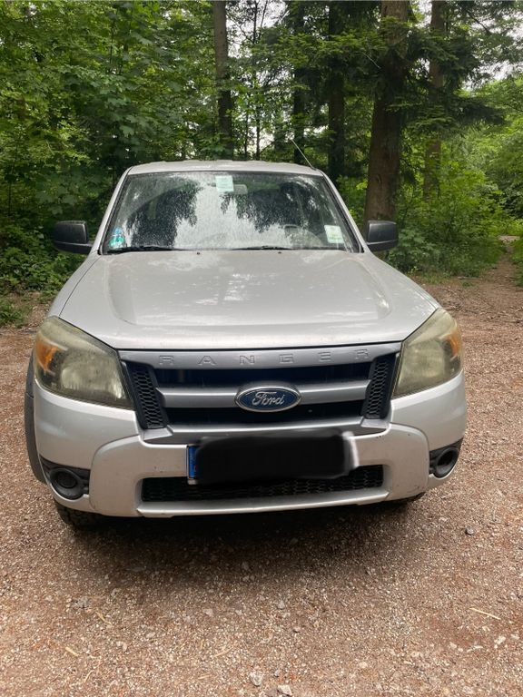 Grau Gebraucht 2010 Ford Ranger Abholung | 5.750 € (Fairer Preis) - Bild 1/4