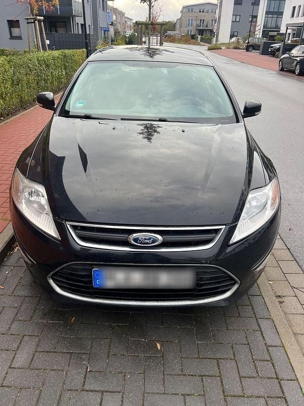 Schwarz Gebraucht 2014 Ford Mondeo Trend Kombi | 3.599 € (Superpreis) - Bild 1/4