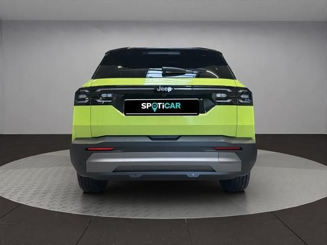 Neu Jeep Compass 144 PS (105 kW) 2026 Hellgruen SUV