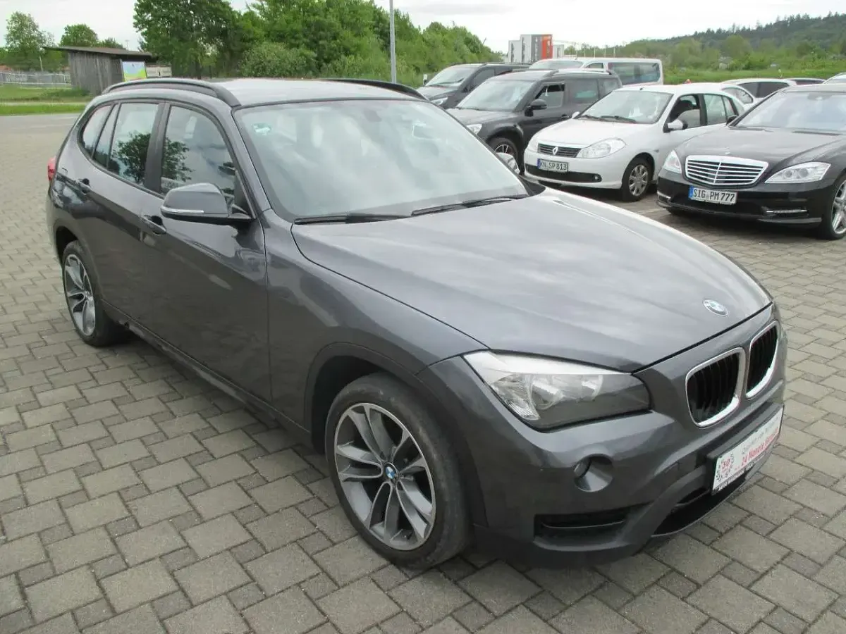 Second-hand BMW X1 Sport Line 143 CP (105 kW) 2014 Gri SUV