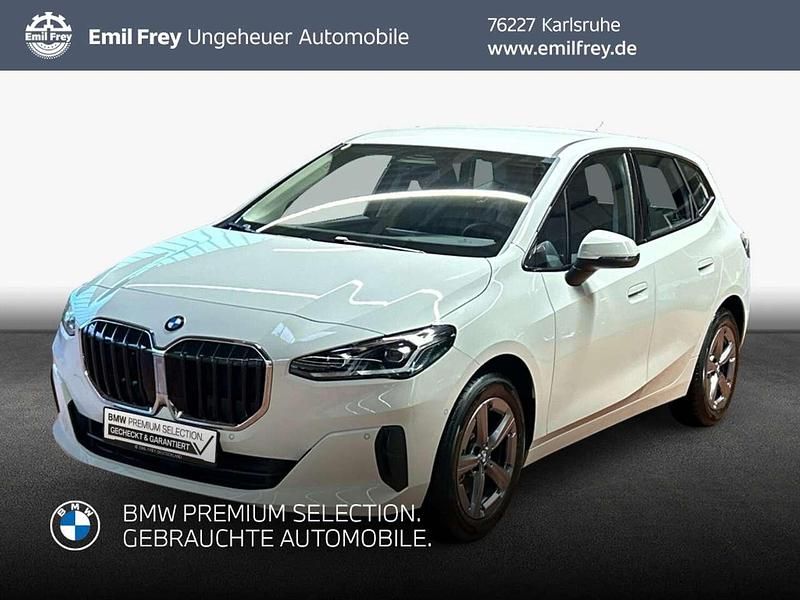 Alpinweiß Gebraucht 2025 BMW 220 Active Tourer Van / Kleinbus | 30.990 € (Guter Preis) - Bild 1/3