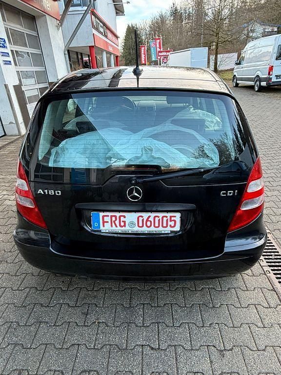 Gebraucht Mercedes A180 Avantgarde 109 PS (80 kW) 2008 Schwarz Van / Kleinbus