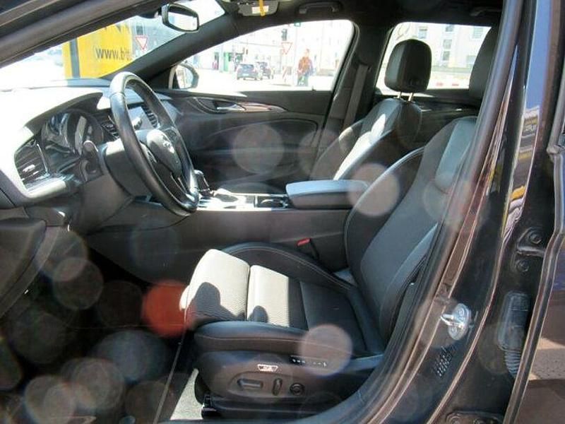 Gebraucht Opel Insignia Elegance 174 PS (127 kW) 2022 Braun Kombi