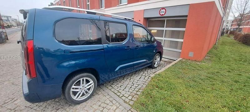 Gebraucht Opel Combo Life 131 PS (96 kW) 2021 Blau Van / Kleinbus