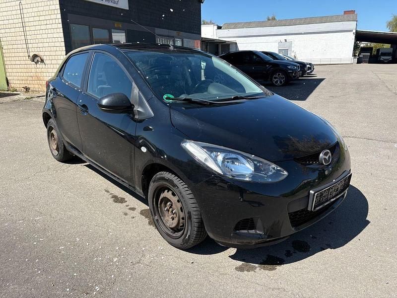Usata Mazda 2 Independence 86 CV (63 kW) 2009 Nero Utilitaria