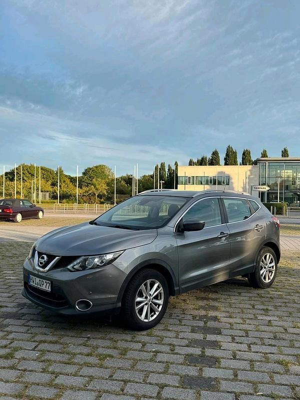 Gebraucht 2016 Nissan Qashqai SUV | 9.200 € (Superpreis) - Bild 1/4