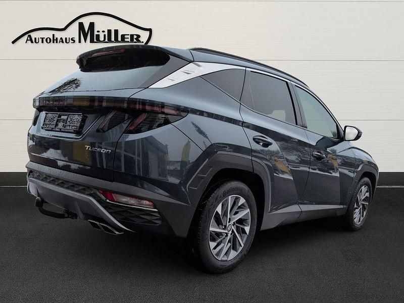 Gebraucht Hyundai Tucson Trend 150 PS (110 kW) 2021 Grau SUV