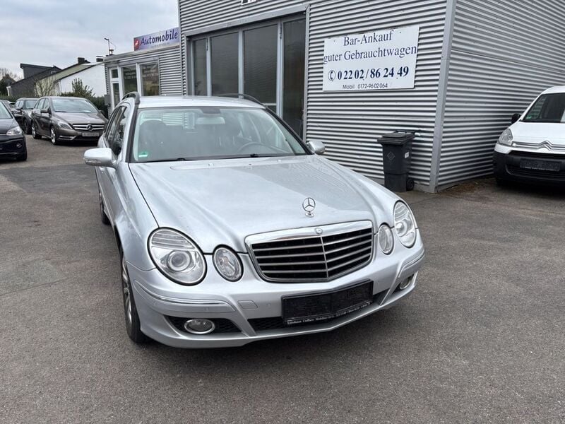 Silber Gebraucht 2008 Mercedes E320 Elegance Limousine | 2.599 € (Superpreis) - Bild 1/4