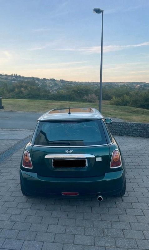 Usata Mini Cooper 120 CV (88 kW) 2007 Verde Utilitaria