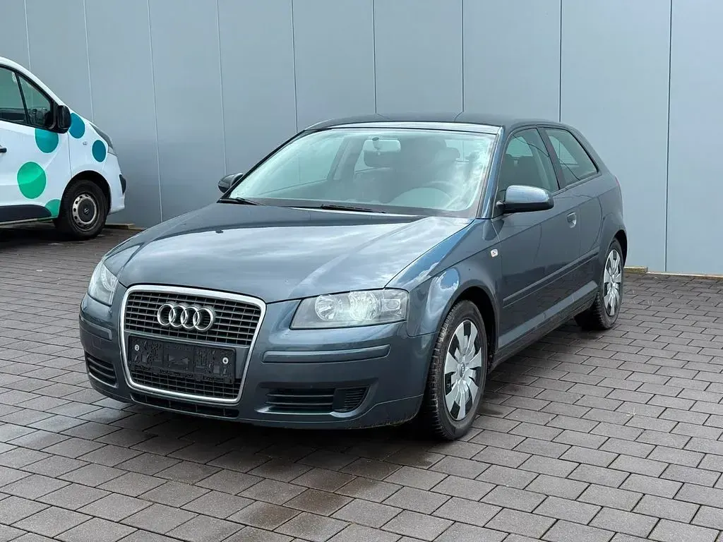 Gebraucht Audi A3 Attraction 102 PS (75 kW) 2007 Schwarz Kleinwagen