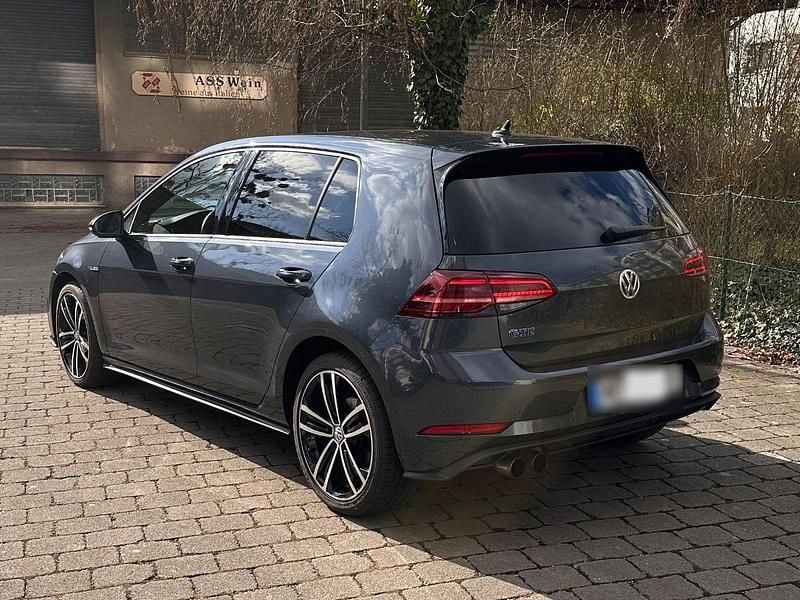 Gebraucht VW Golf VII GTE 204 PS (150 kW) 2017 Blau Limousine