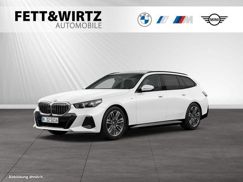 Alpinweiss Gebraucht 2025 BMW 540 M Sport Kombi | 64.790 € (Guter Preis) - Bild 1/3