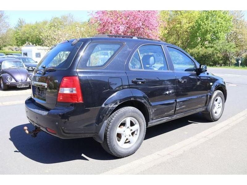 Używany Kia Sorento EX 170 KM (125 kW) 2007 Czarny SUV
