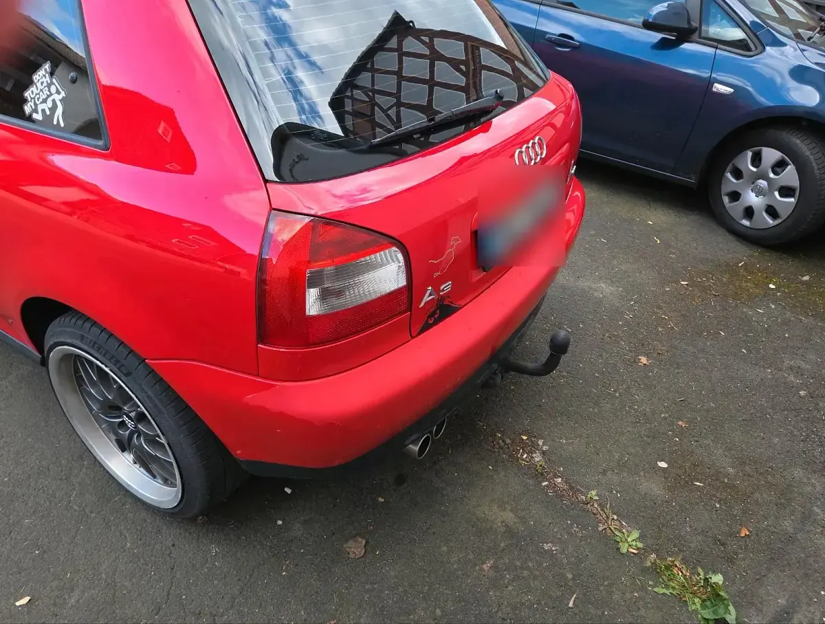 Gebraucht Audi A3 125 PS (91 kW) 1997 Rot Kleinwagen