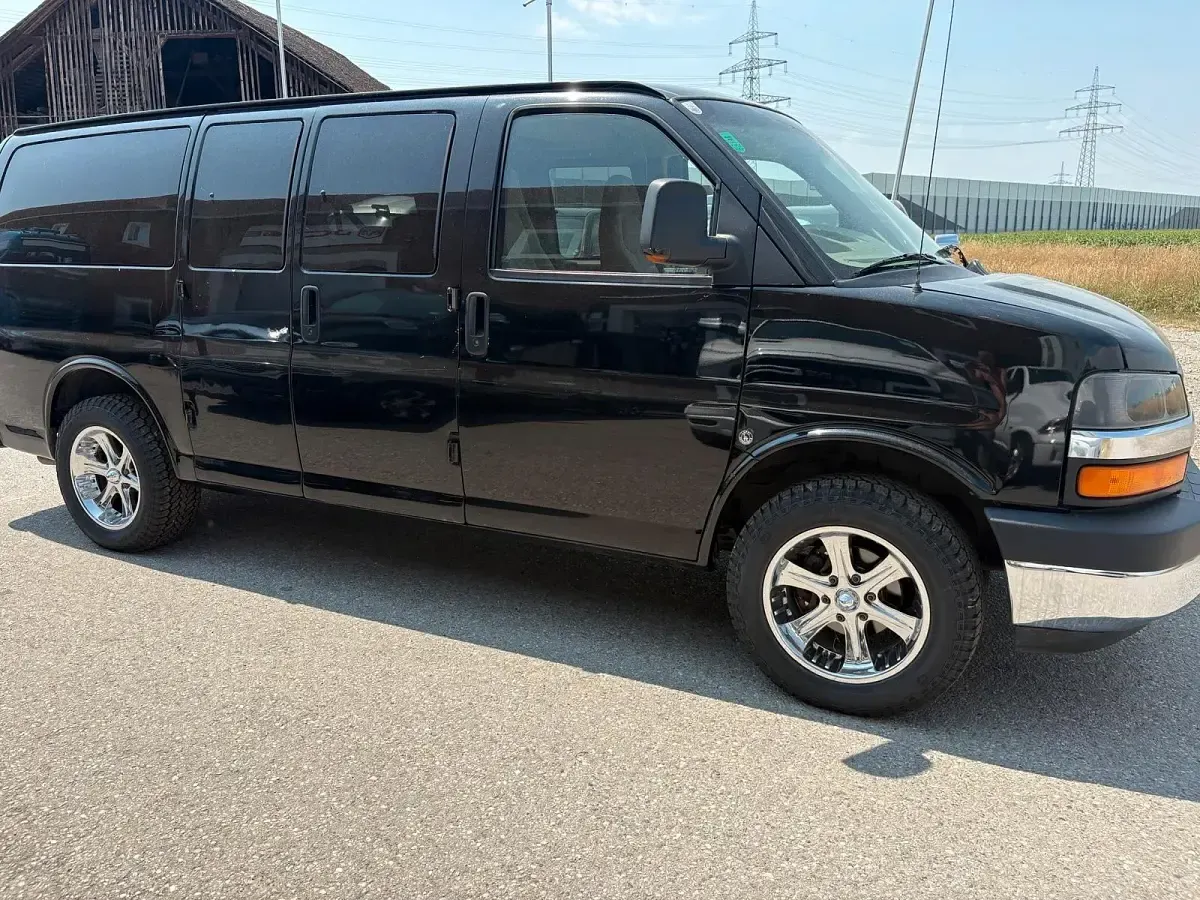 Gebraucht Chevrolet Express 290 PS (213 kW) 2004 Schwarz Van