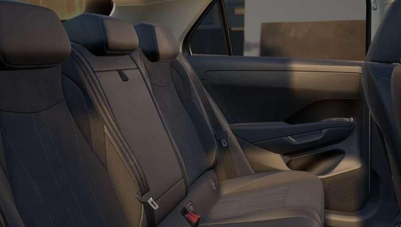 Neu VW T-Roc Style 116 PS (85 kW) 2026 Wolf grey metallic SUV