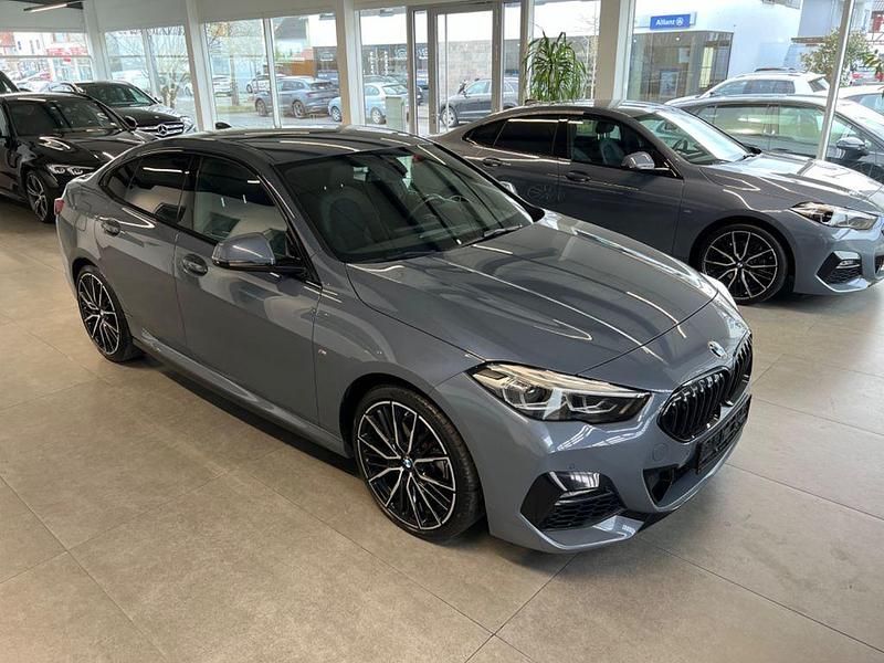 Grau Gebraucht 2023 BMW 218 M Sport Coupé | 25.990 € (Fairer Preis) - Bild 1/4