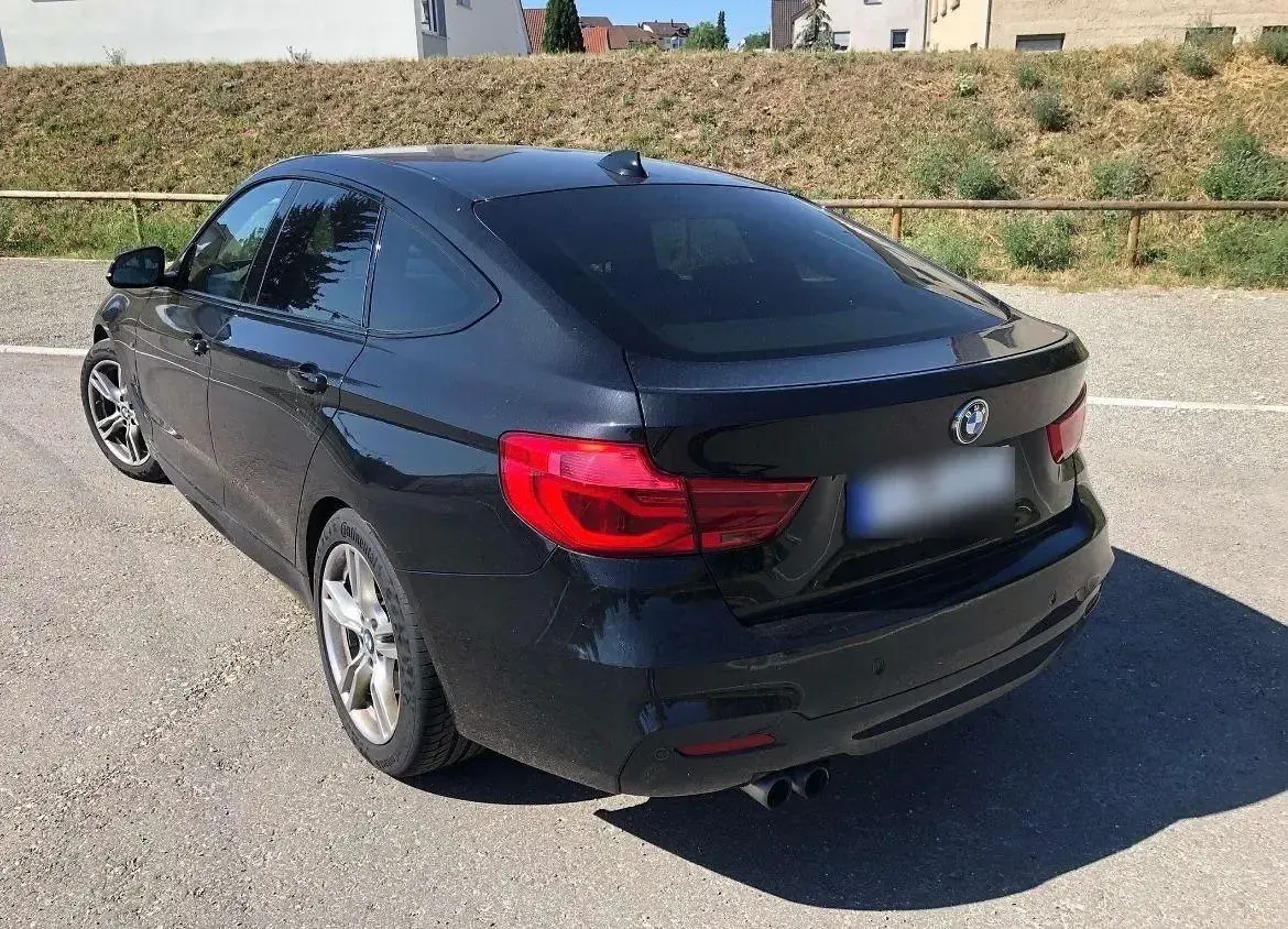 Gebraucht BMW 320 M Sport 184 PS (135 kW) 2017 Schwarz Limousine