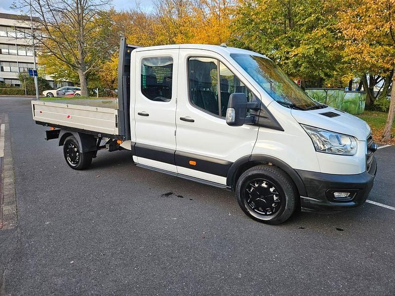 Weiß Gebraucht 2020 Ford Transit Limousine | 19.990 € (Fairer Preis) - Bild 1/4